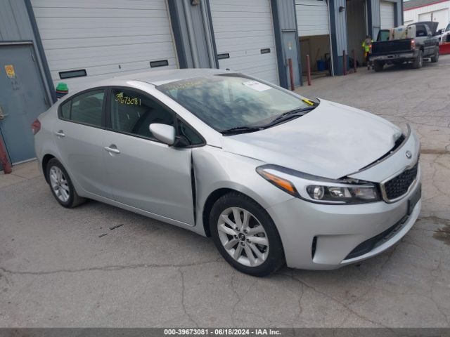 KIA FORTE 2017 3kpfl4a70he147412