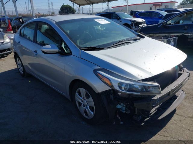 KIA FORTE 2018 3kpfl4a70je198429