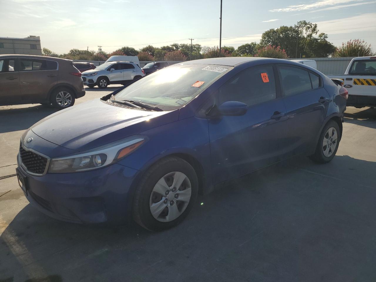 KIA FORTE 2018 3kpfl4a70je205573