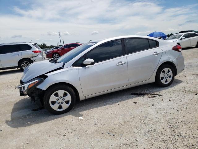 KIA FORTE LX 2018 3kpfl4a70je206285