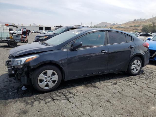 KIA FORTE LX 2018 3kpfl4a70je221238