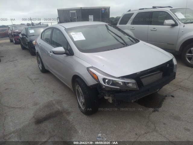 KIA FORTE 2018 3kpfl4a70je246768