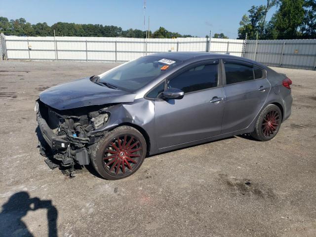 KIA FORTE LX 2018 3kpfl4a70je267099