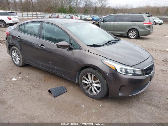 KIA FORTE 2017 3kpfl4a71he006557