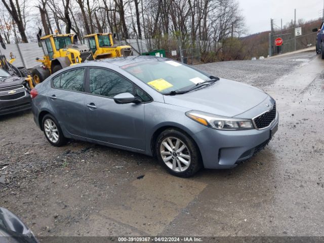 KIA FORTE 2017 3kpfl4a71he057816