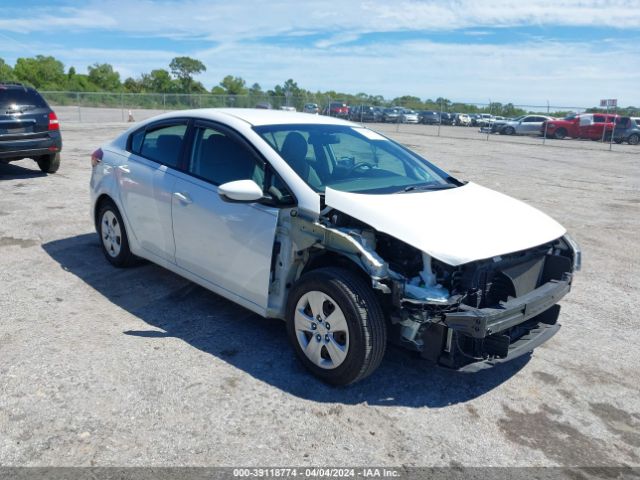 KIA FORTE 2017 3kpfl4a71he136094