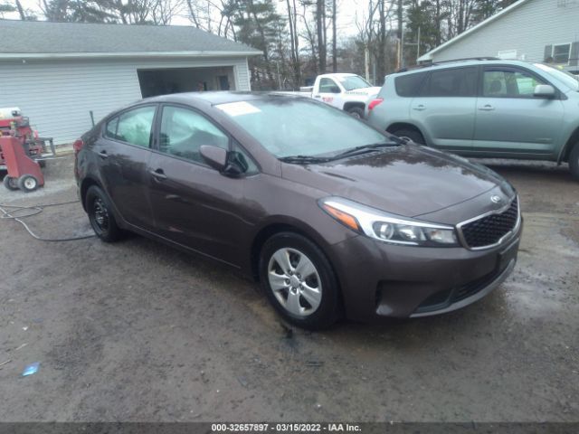 KIA FORTE 2017 3kpfl4a71he137066