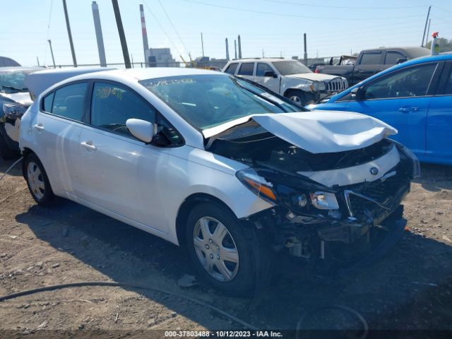 KIA FORTE 2018 3kpfl4a71je177119