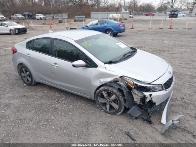 KIA FORTE 2018 3kpfl4a71je177220