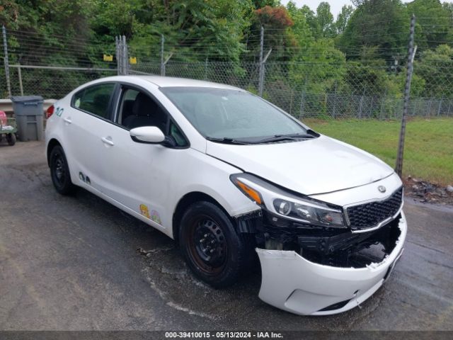 KIA FORTE 2018 3kpfl4a71je179341