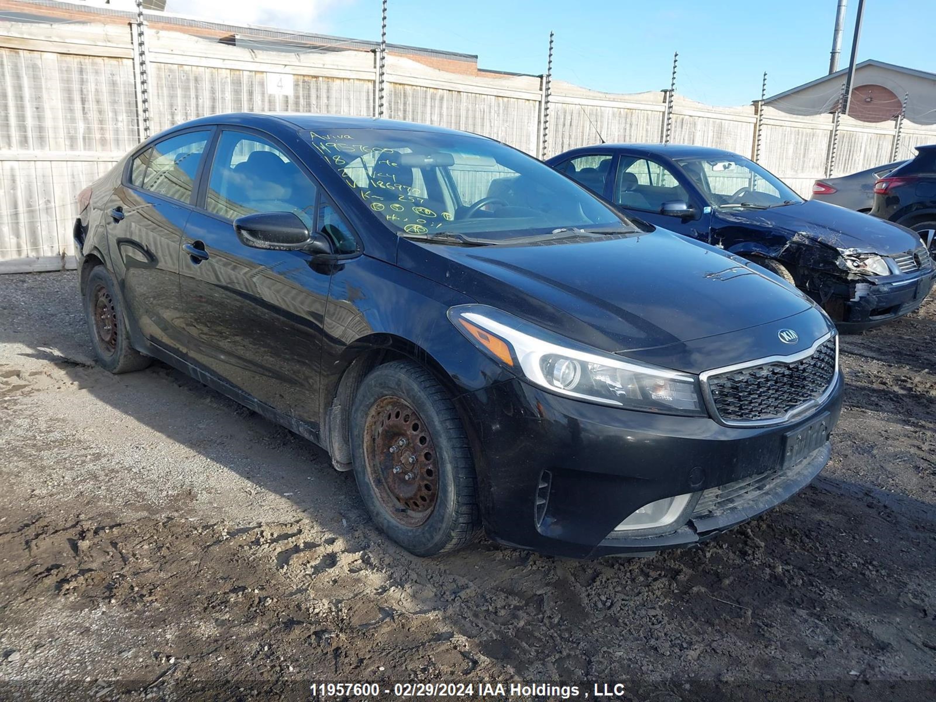 KIA FORTE 2018 3kpfl4a71je186970