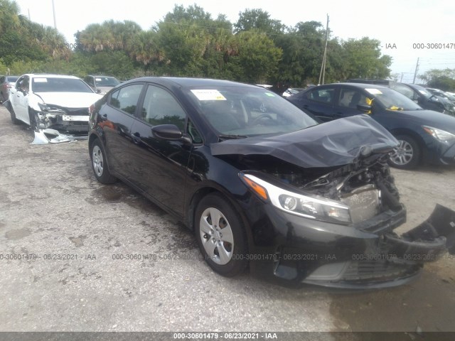 KIA FORTE 2018 3kpfl4a71je191277