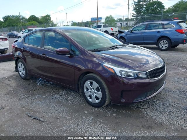 KIA FORTE 2018 3kpfl4a71je255818