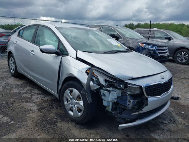 KIA FORTE 2018 3kpfl4a71je283781