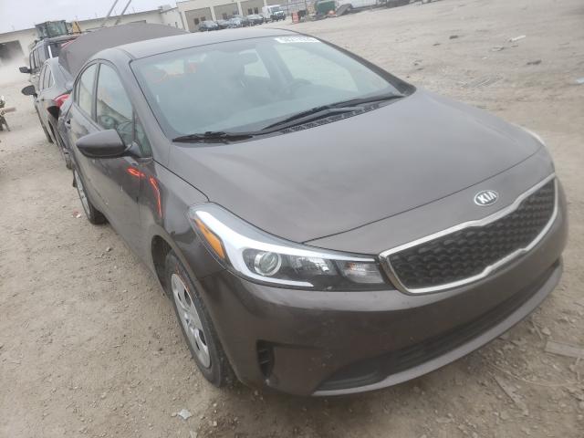 KIA FORTE LX 2017 3kpfl4a72he128697