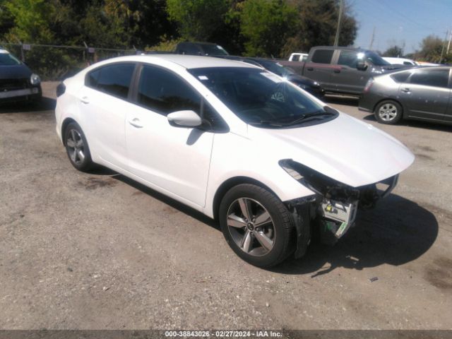 KIA FORTE 2018 3kpfl4a72je174391