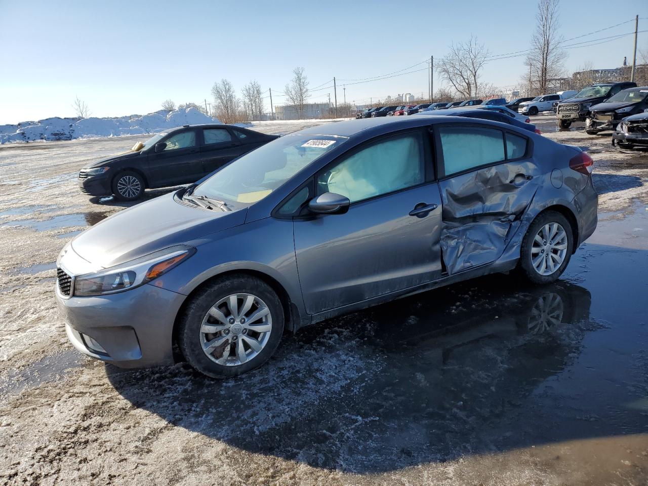 KIA FORTE 2018 3kpfl4a72je187528