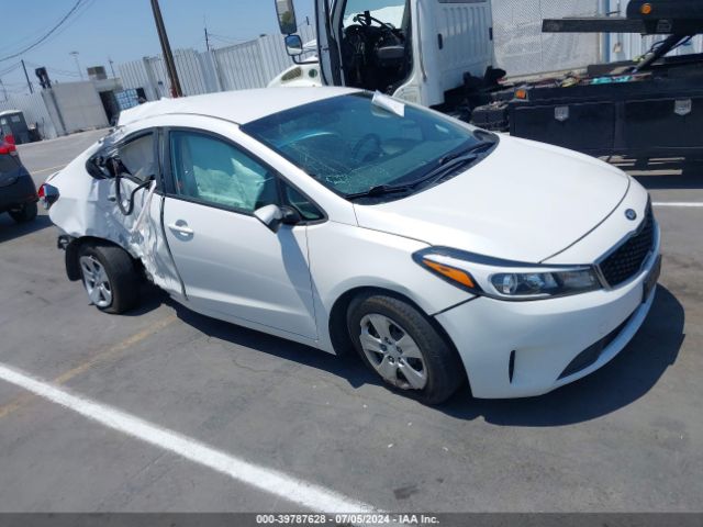 KIA FORTE 2018 3kpfl4a72je196956