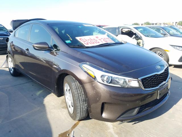 KIA FORTE LX 2018 3kpfl4a72je215084