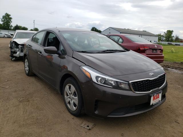 KIA FORTE LX 2018 3kpfl4a72je219152