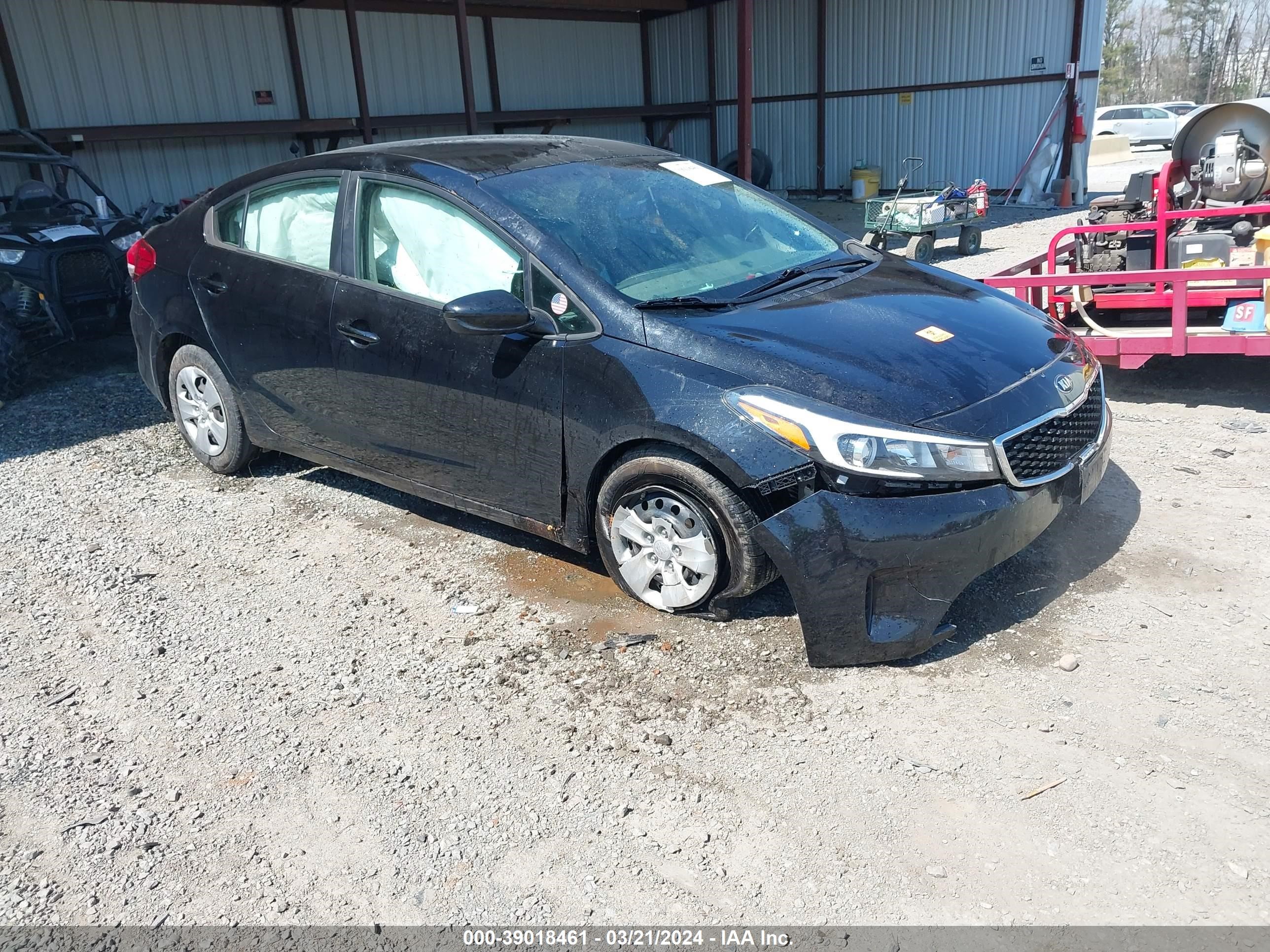 KIA FORTE 2018 3kpfl4a72je272174