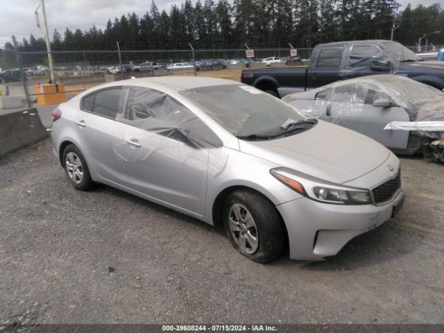 KIA FORTE 2017 3kpfl4a73he029712