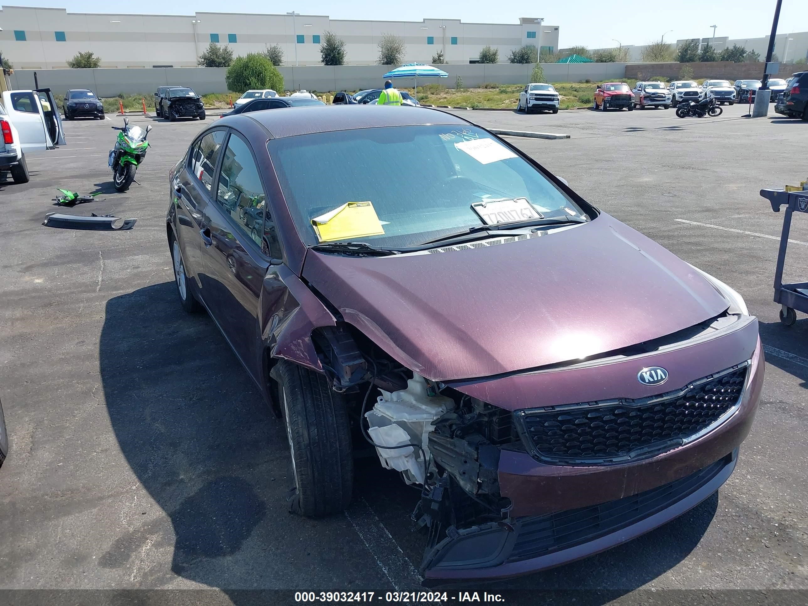 KIA FORTE 2017 3kpfl4a73he058966