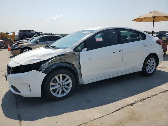 KIA FORTE LX 2017 3kpfl4a73he111357