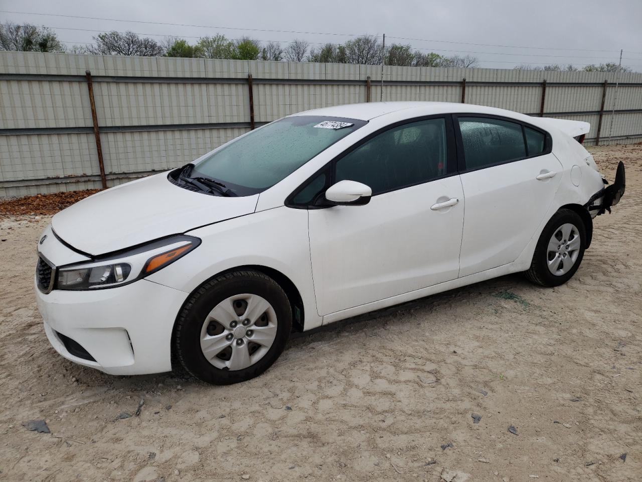 KIA FORTE 2017 3kpfl4a73he136095