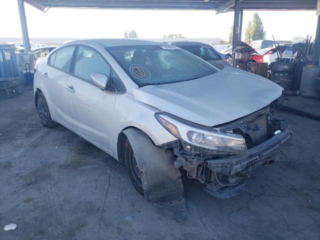 KIA FORTE LX 2018 3kpfl4a73je166154