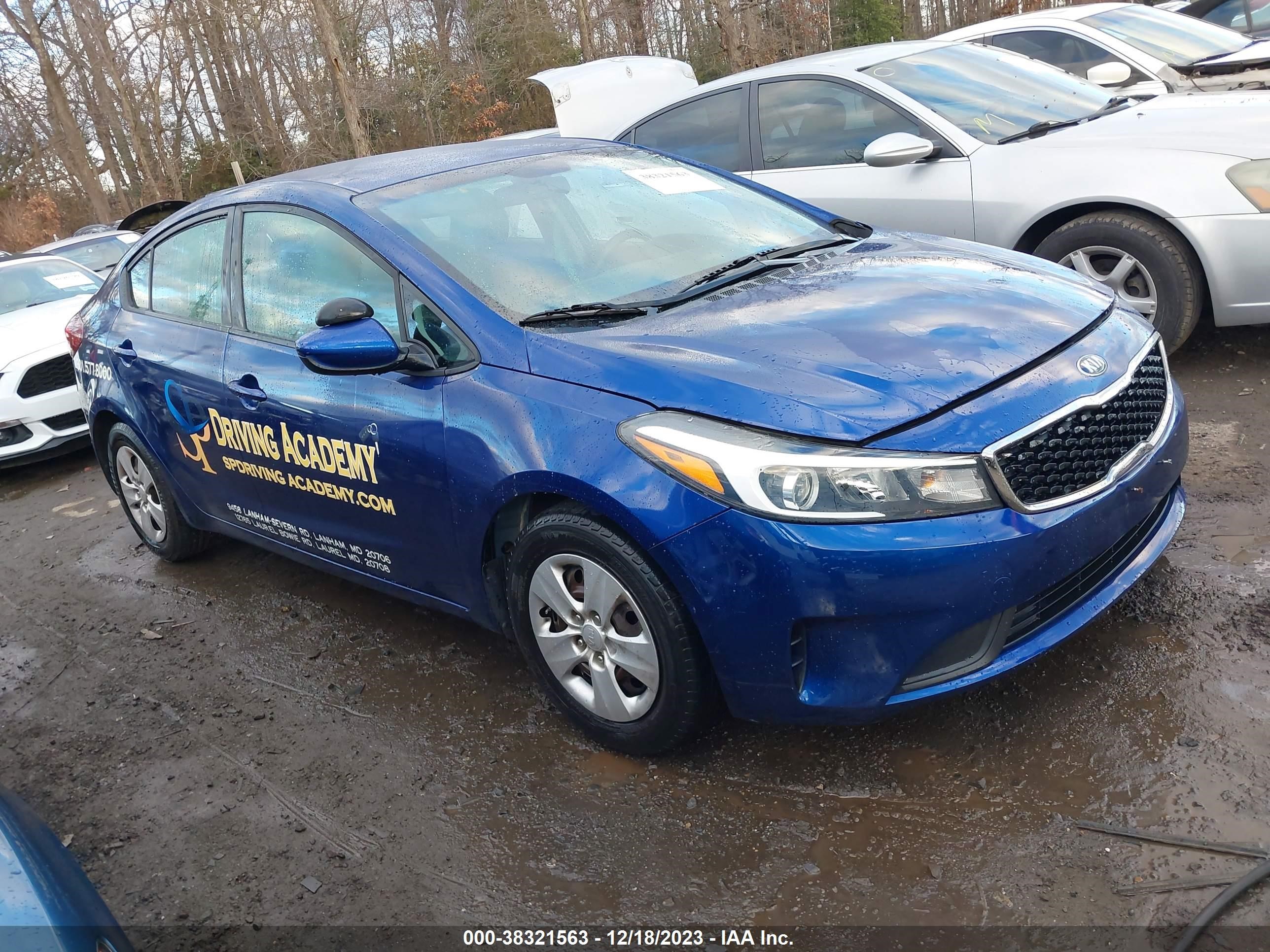 KIA FORTE 2018 3kpfl4a73je175842