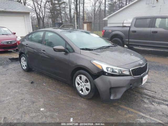 KIA FORTE 2018 3kpfl4a73je180121