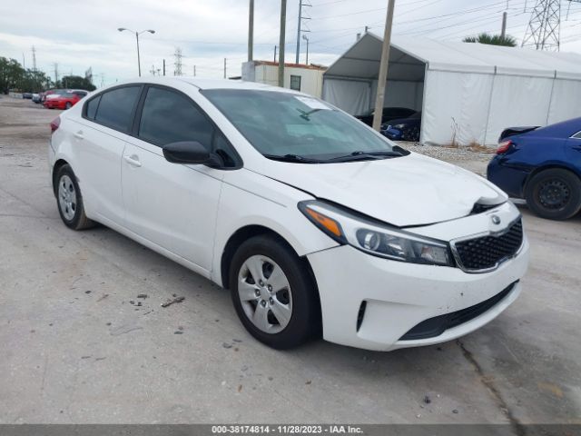 KIA FORTE 2018 3kpfl4a73je209486