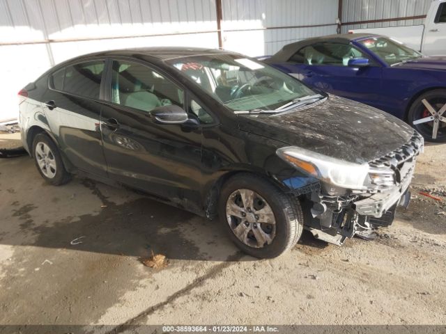 KIA FORTE 2017 3kpfl4a74he075548