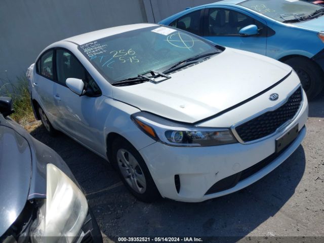 KIA FORTE 2017 3kpfl4a74he141547