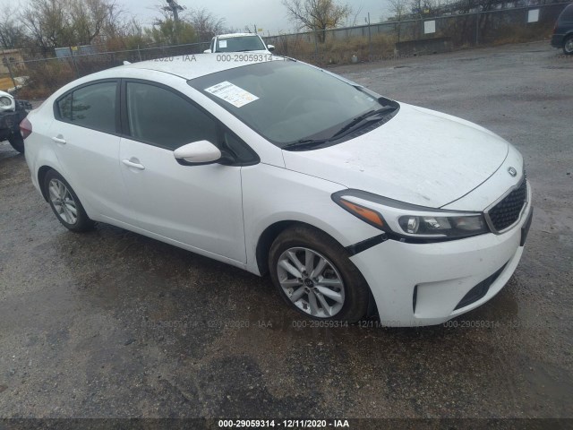 KIA FORTE 2017 3kpfl4a74he149129