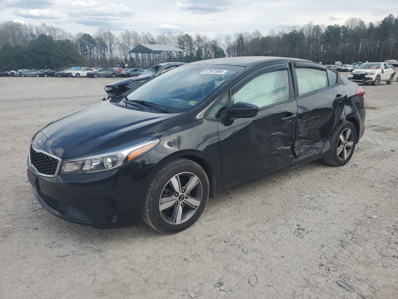 KIA FORTE 2018 3kpfl4a74je164428