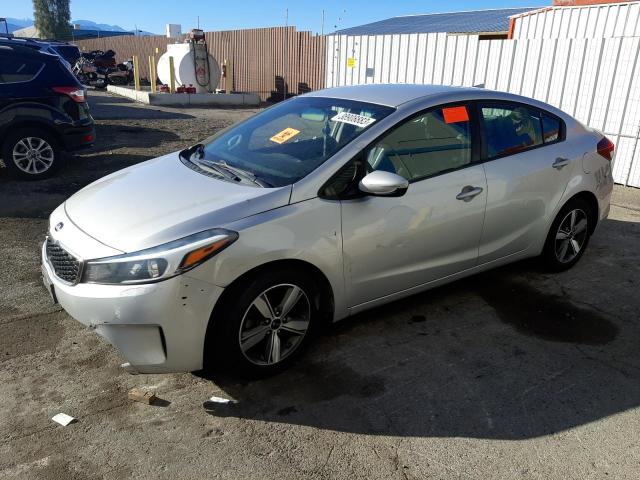 KIA FORTE LX 2018 3kpfl4a74je172657