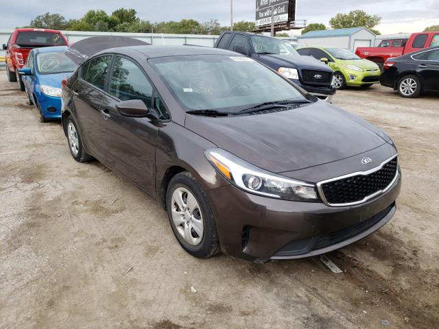 KIA FORTE LX 2018 3kpfl4a74je181973