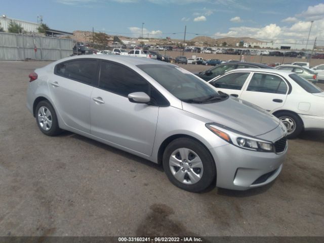 KIA FORTE 2018 3kpfl4a74je230301