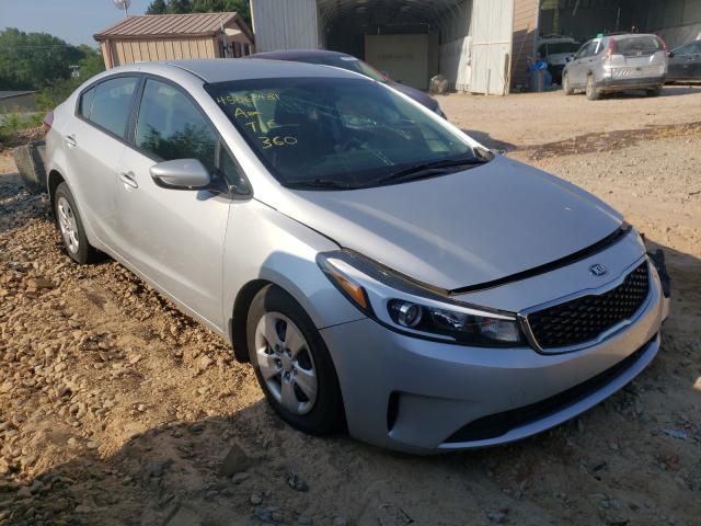 KIA FORTE LX 2018 3kpfl4a74je247941