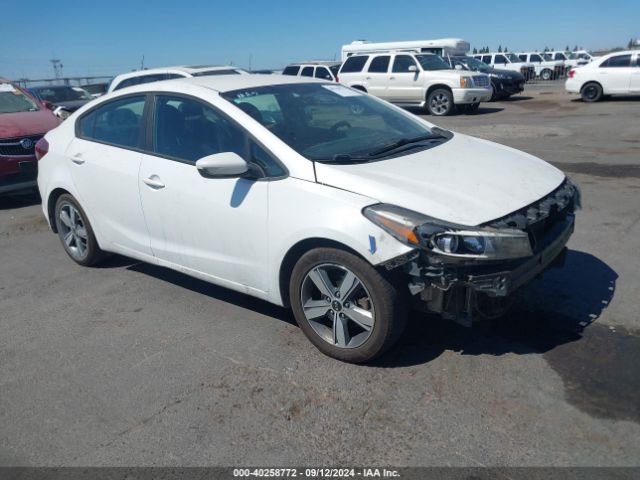 KIA FORTE 2018 3kpfl4a74je254033