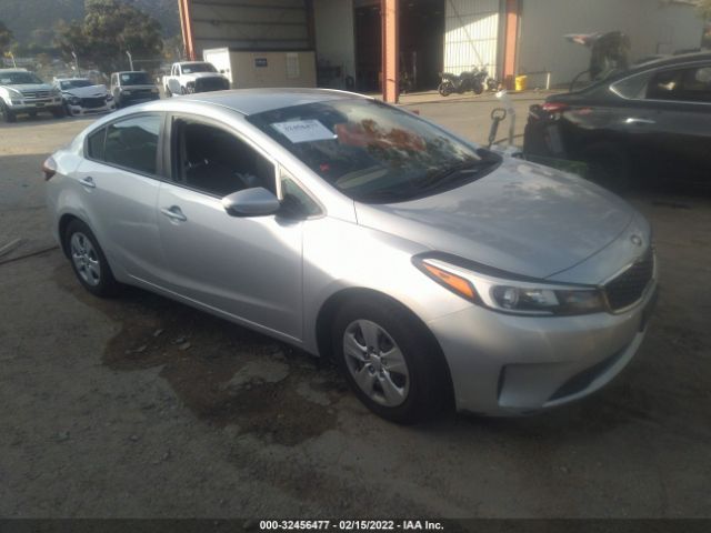 KIA FORTE 2018 3kpfl4a75je166060