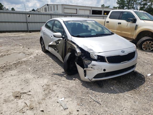 KIA FORTE LX 2018 3kpfl4a75je193579