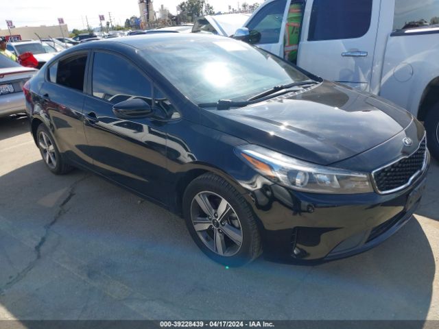 KIA FORTE 2018 3kpfl4a75je226273