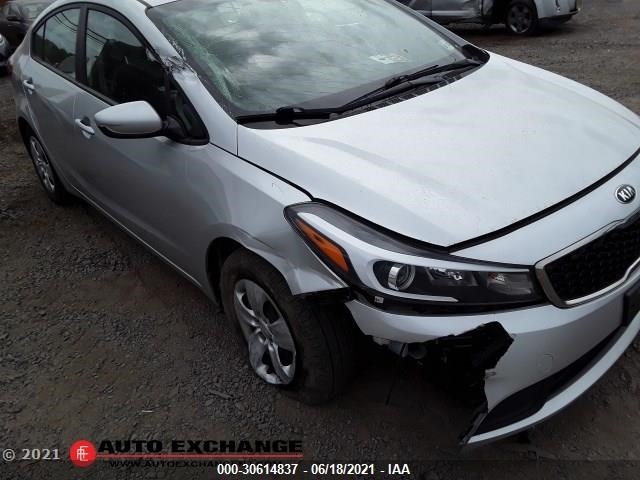 KIA FORTE 2018 3kpfl4a75je248418