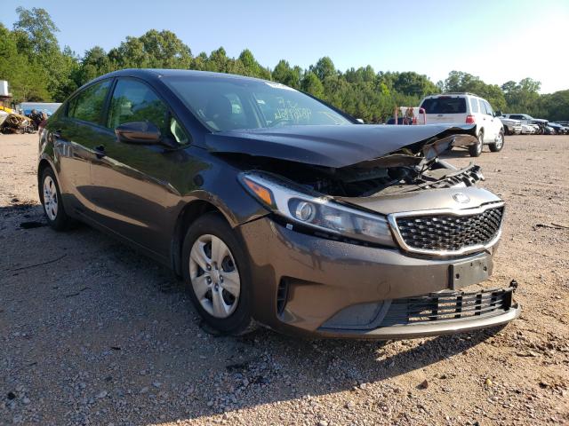 KIA FORTE LX 2017 3kpfl4a76he012922