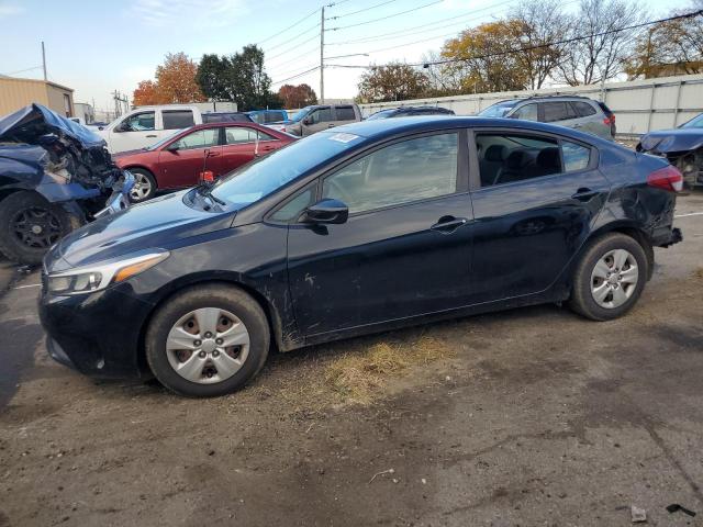 KIA FORTE 2017 3kpfl4a76he104189