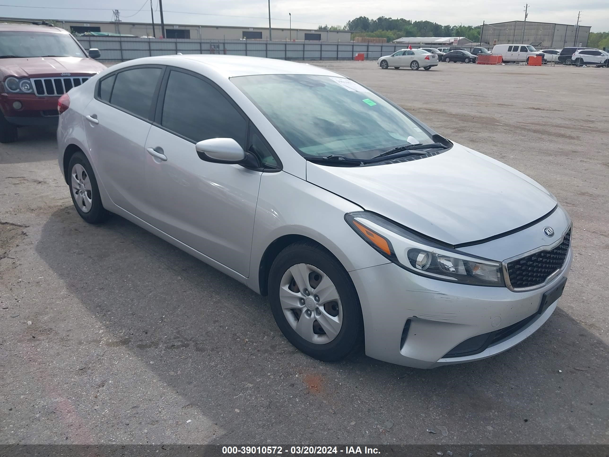 KIA FORTE 2017 3kpfl4a76he115788