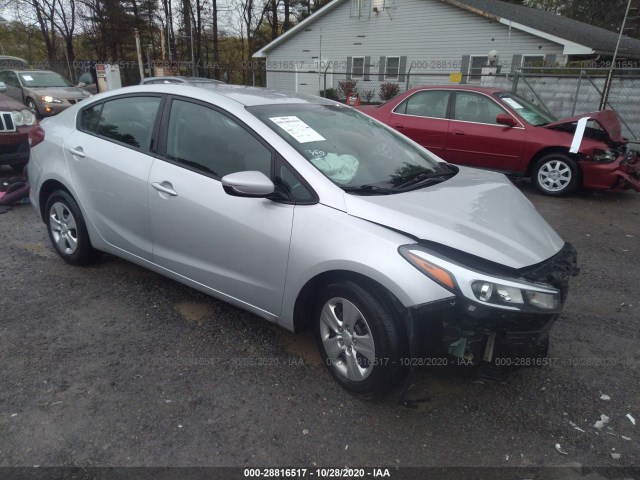 KIA FORTE 2018 3kpfl4a76je218389